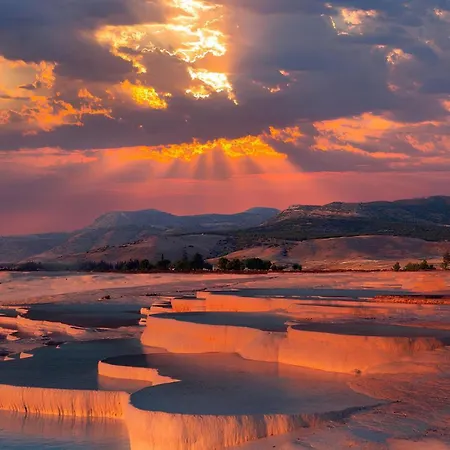 Goekcen Pamukkale